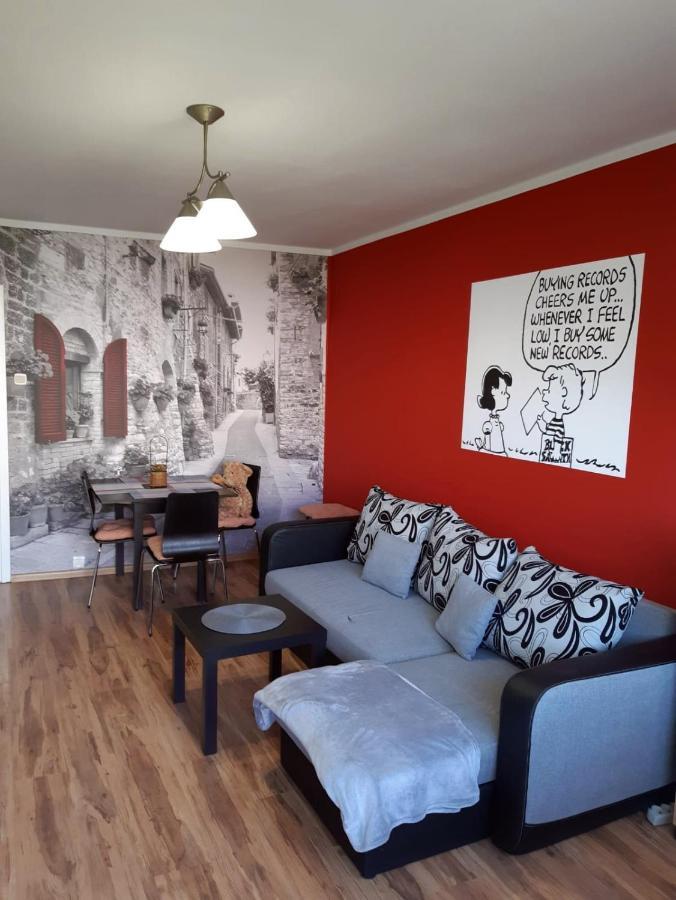Kwadrat Maja Apartment *